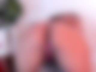 1m-amber MILF webcam performer live streaming