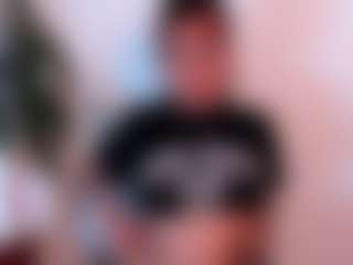 Live cam show with 1m-amber - Thin on CamwithHer