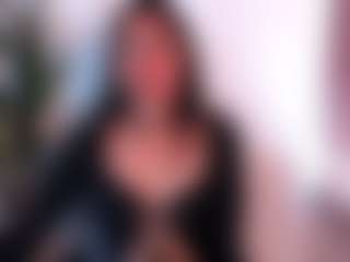 Live cam show with 1m-amber - Average on Camsoda