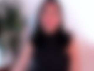 Live cam show with 1m-amber - Bikini on Chatstar