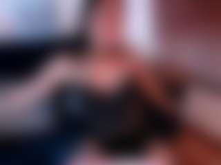 1m-amber MILF webcam performer live streaming