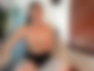 1m-amber's Live Sex Cam Show