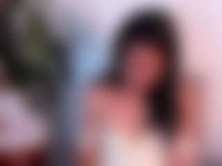 Live cam show with 1m-amber - Amateur MILF on CamClone