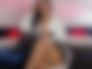Pantyhose and Milf Alessa's Live Sex Cam Show