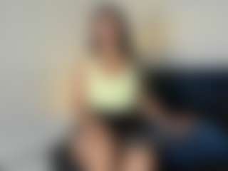Pantyhose and Milf Alessa's Live Sex Cam Show