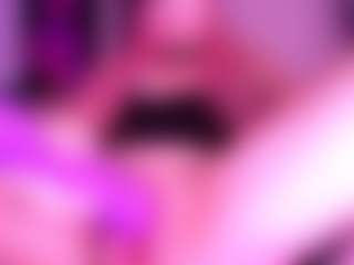 miabella's Live Sex Cam Show