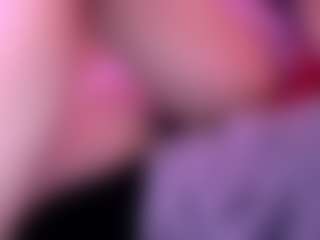 miabella's Live Sex Cam Show