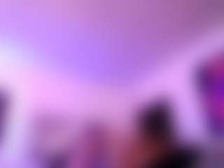 Live cam show with miabella - Fuck on Uber Horny
