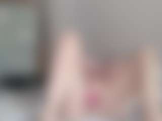 Live cam show with Alicia-Sage - Granny on Cam Slut