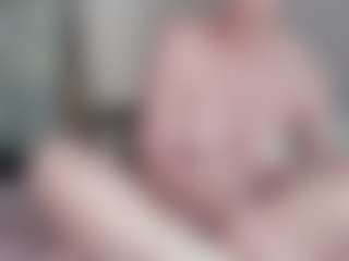 Live cam show with Alicia-Sage - Trimmed Granny on Free Soda