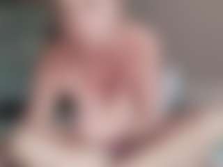 Live cam show with Alicia-Sage - Mature on madthumbs