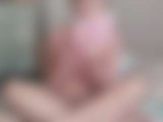 Live cam show with Alicia-Sage - Granny Big Ass on Dare Cams