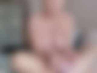 Live cam show with Alicia-Sage - Grey Eyes on TottyGirls