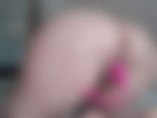 Live cam show with Alicia-Sage - Granny Blonde Hair on iamadamtest123.com