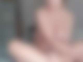 Live cam show with Alicia-Sage - Granny Big Ass on madthumbs