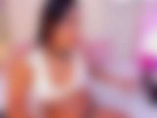 Live cam show with Irina-Foxx1 - Black Hair on WildCum