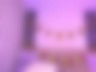 Live cam show with kaillyn-r - Thong on nudelive.tv