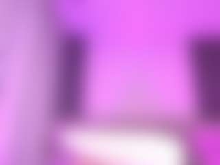 Live cam show with kaillyn-r - Thong on sexylivex.com