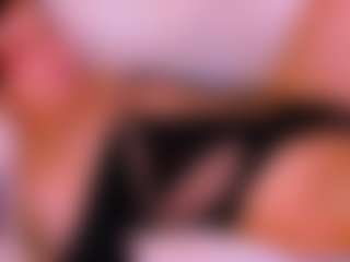 Live cam show with anali-myerss - Smoking on Camsoda