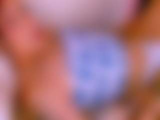 Live cam show with anali-myerss - Average on Fling VIP Chat