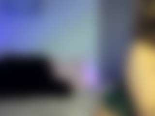 CCSummerz's Live Sex Cam Show
