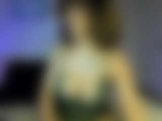 Live cam show with CCSummerz - Landingstrip on Milf Play