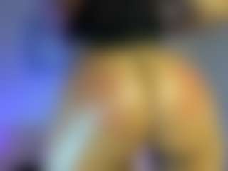 CCSummerz's Live Sex Cam Show