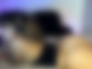 Live cam show with CCSummerz - Thong on SquirtSoMuch