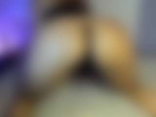 CCSummerz's Live Sex Cam Show