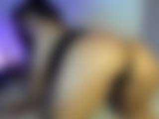 CCSummerz's Live Sex Cam Show