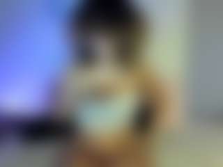 Live cam show with CCSummerz - Dom on realtime-chat