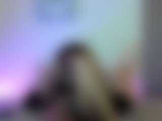 CCSummerz's Live Sex Cam Show