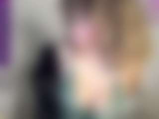 CCSummerz's Live Sex Cam Show