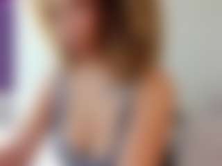 CCSummerz's Live Sex Cam Show