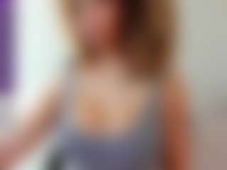 CCSummerz's Live Sex Cam Show