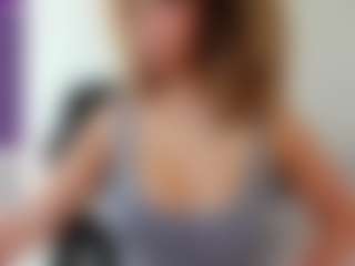 CCSummerz's Live Sex Cam Show