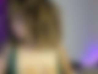CCSummerz's Live Sex Cam Show