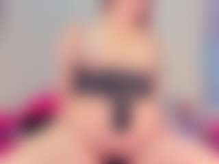 Julia Davis's Live Sex Cam Show
