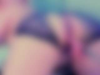 Julia Davis's Live Sex Cam Show