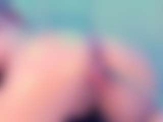 Live cam show with Julia Davis - Asshole on Cam Slut