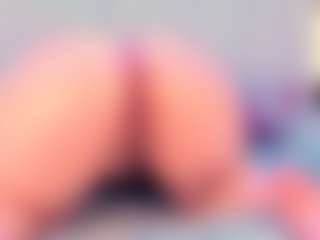 Julia Davis's Live Sex Cam Show