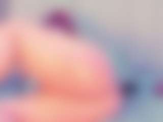 Live cam show with Julia Davis - Creampie on infinitiblacc.com