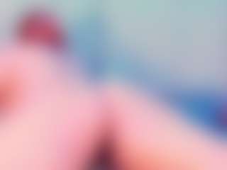 Live cam show with Julia Davis - Roleplay on Camsoda