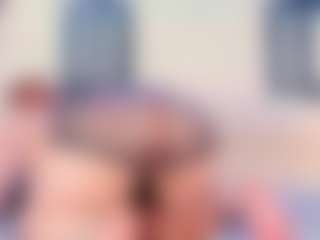 Julia Davis's Live Sex Cam Show