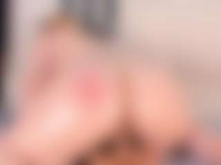 Julia Davis's Live Sex Cam Show
