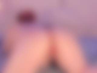 Julia Davis's Live Sex Cam Show