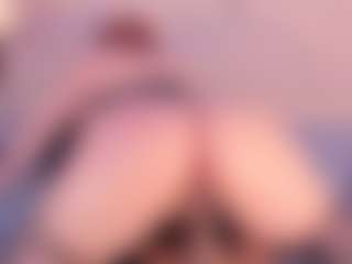 Julia Davis's Live Sex Cam Show