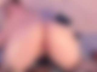 Julia Davis's Live Sex Cam Show