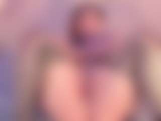 Julia Davis's Live Sex Cam Show