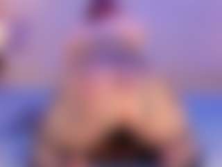 Julia Davis's Live Sex Cam Show